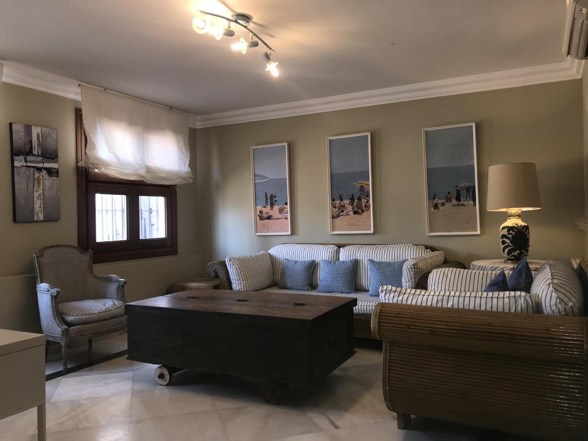 Large Side In * Marbella